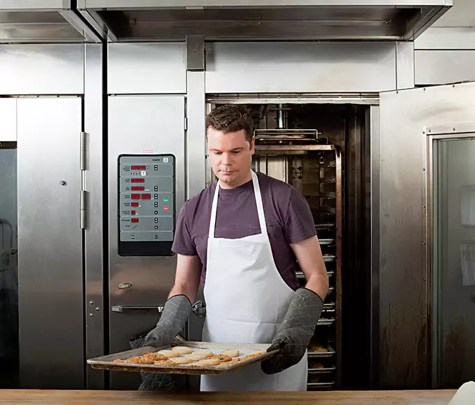 Why Quincy, MA Kitchens Trust Quincy Appliance Pro for Commercial Oven Repair?